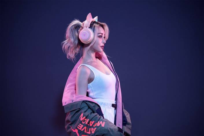 IE Razer Kraken Kitty Quartz DDDP104 Content Creation