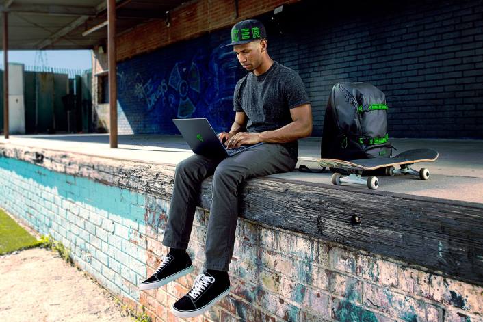 IE Razer Customize your Blade 14 One Color DDDP1 Laptop