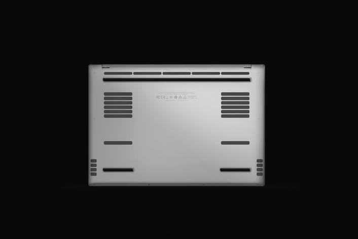 IE Razer Customize your Blade 16 One Color DDDP6 Laptop