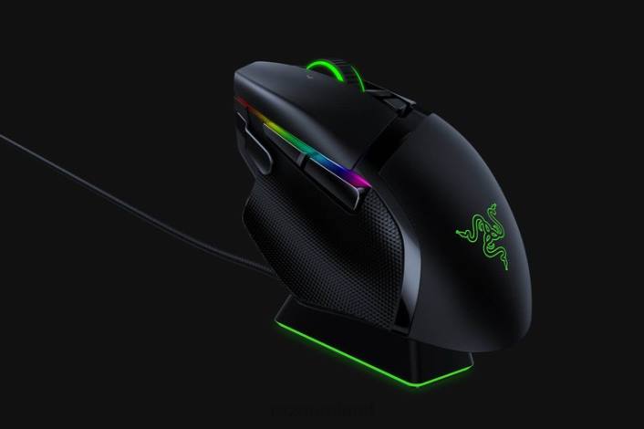 IE Razer Basilisk Ultimate with Charging Dock One Color DDDP35 Mice