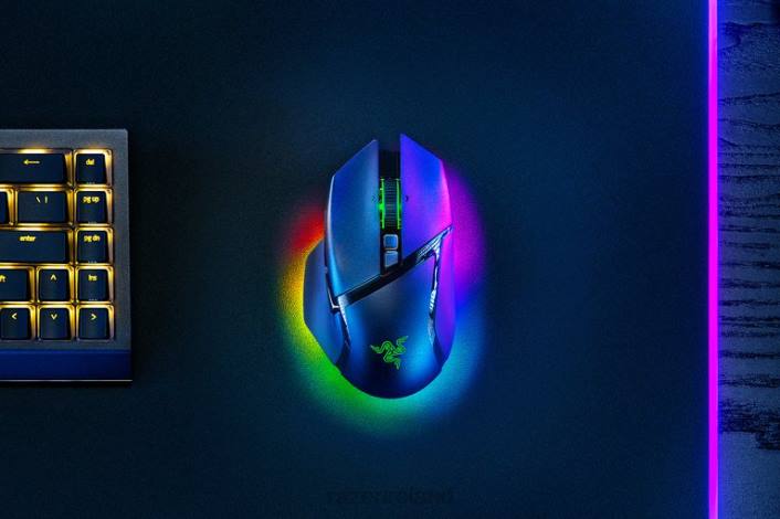 IE Razer Basilisk V3 Pro + Mouse Dock Pro Bundle One Color DDDP30 Mice